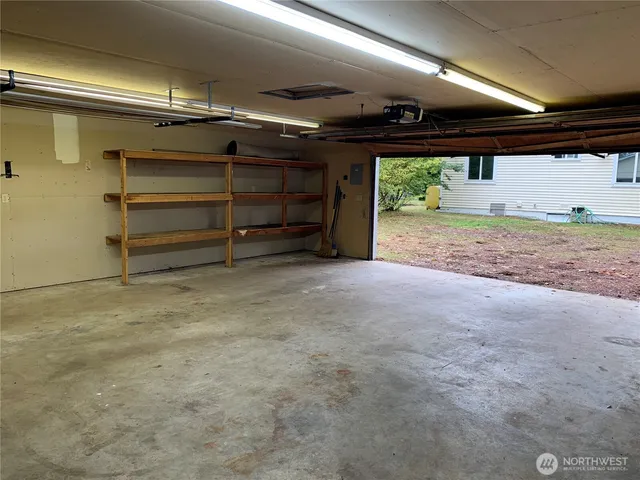 $425,000 | 12811 10th Avenue South, Burien, WA 98168