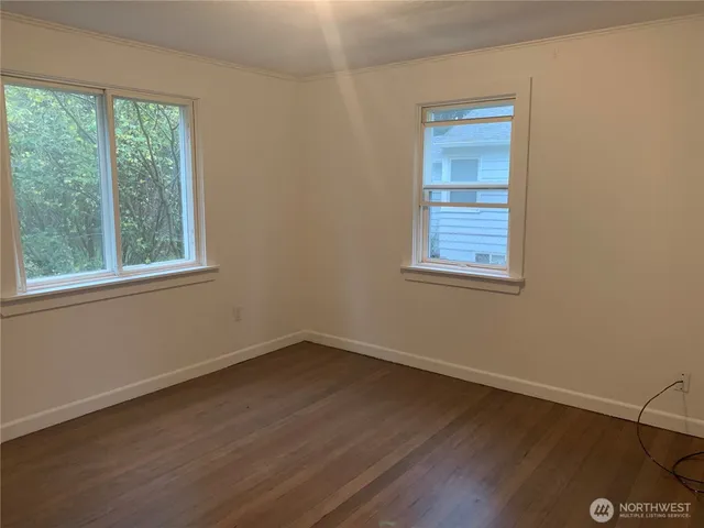 $425,000 | 12811 10th Avenue South, Burien, WA 98168