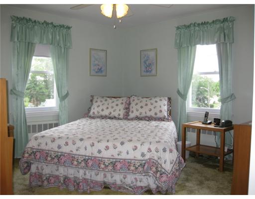 33 Mayfair Road Cumberland, RI 02864 - Photo 15 of 15 1st Floor Plan.