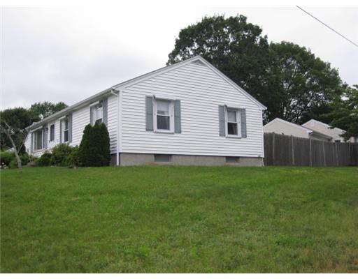 33 Mayfair Road Cumberland, RI 02864 - Photo 10 of 15 Exterior Back.