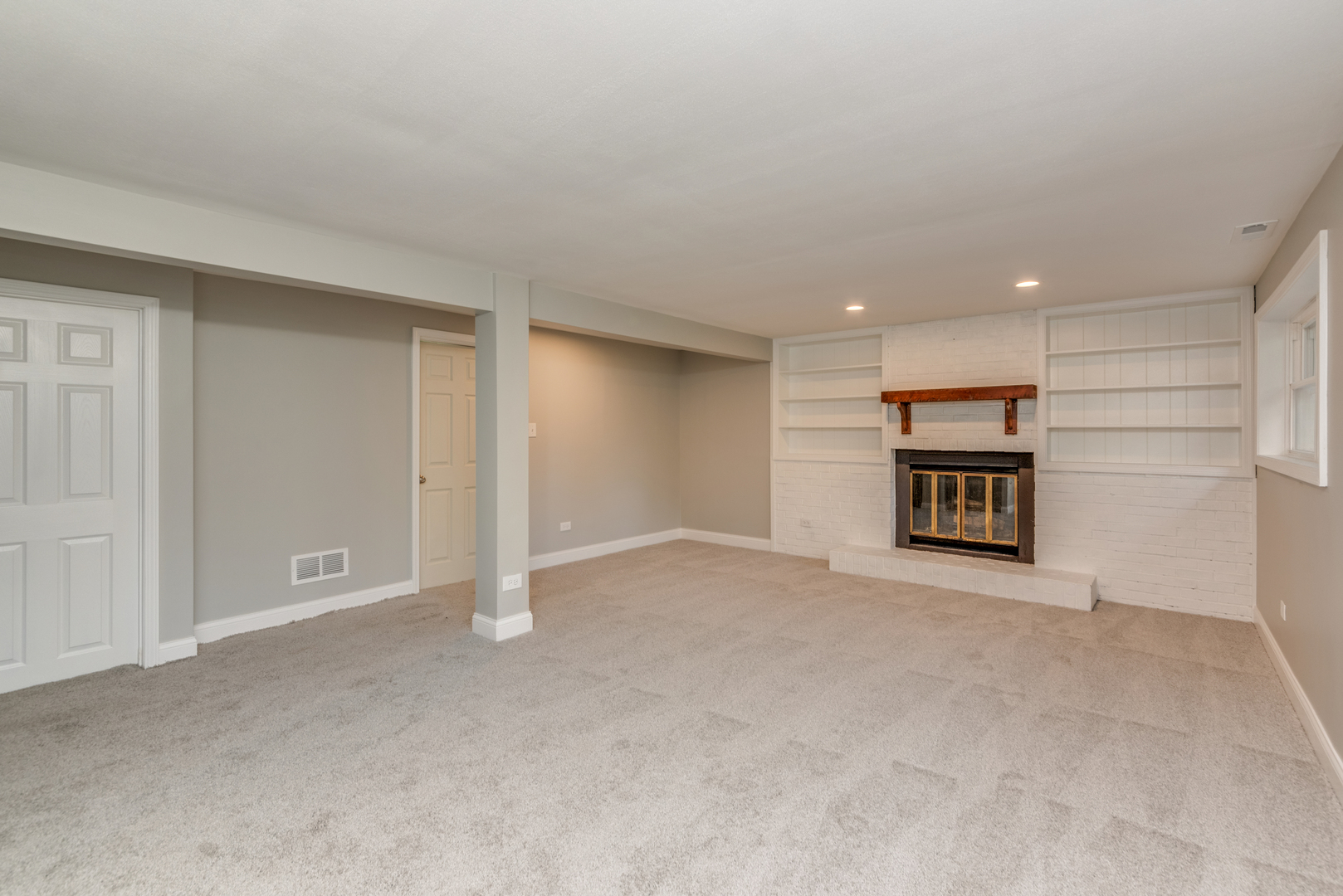 28W744 Wagner Road Naperville, IL 60564 - Photo 7 of 17