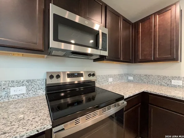 $1,595 | 324 Mar Hill Street, Seguin, TX 78155