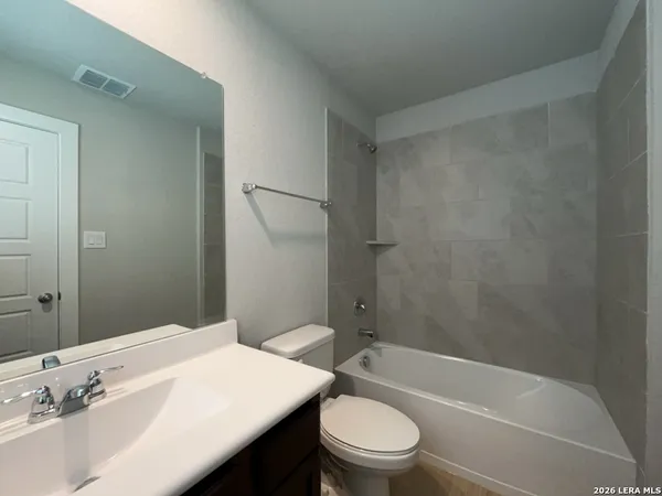 $1,595 | 324 Mar Hill Street, Seguin, TX 78155