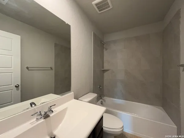 $1,595 | 324 Mar Hill Street, Seguin, TX 78155