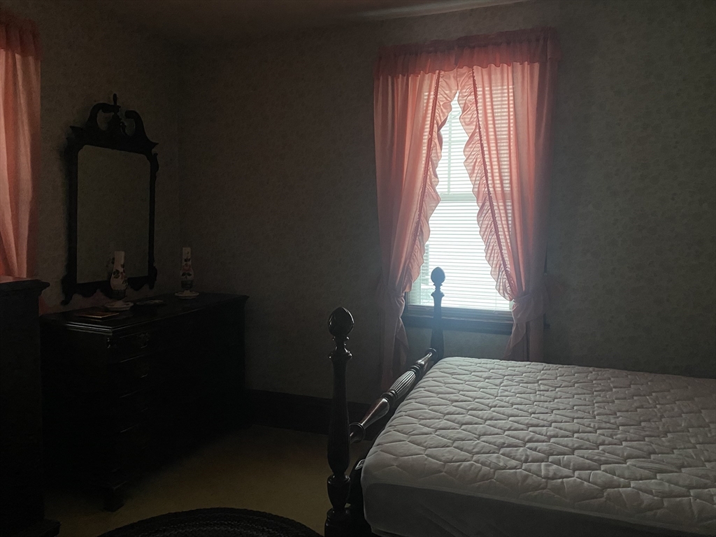 50 Spring Street Fairhaven, MA 02719 - Photo 13 of 22 Gallery Image 13