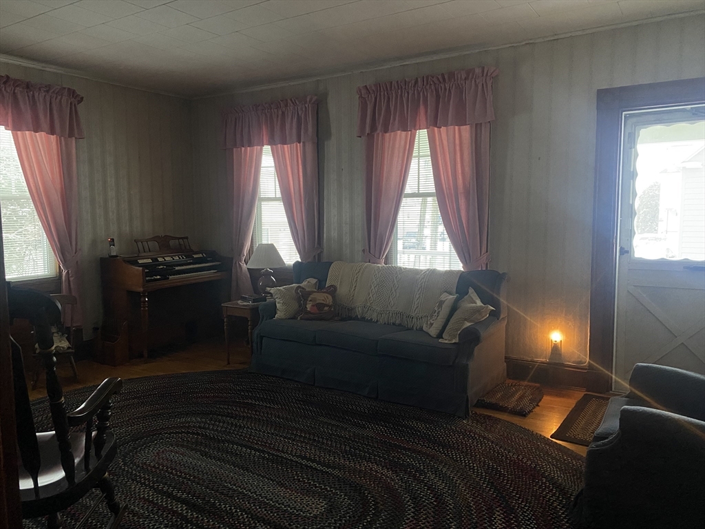 50 Spring Street Fairhaven, MA 02719 - Photo 15 of 22 Gallery Image 15
