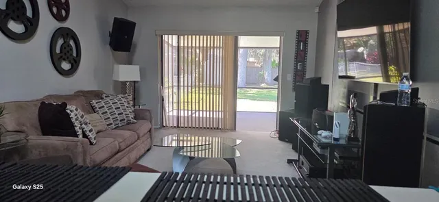 $270,000 | 9910 Burl Way, Orlando, FL 32817