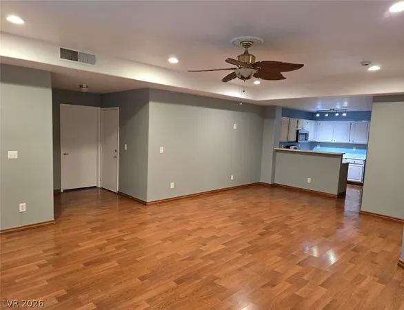 $1,800 | 5125 West Reno Avenue, Unit 1036, Las Vegas, NV 89118