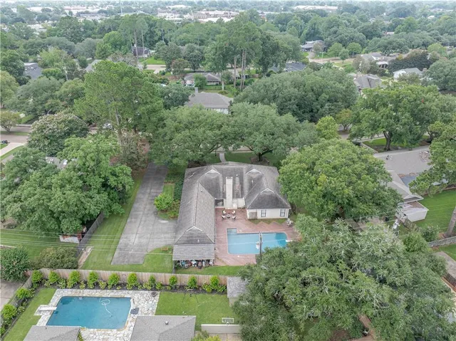 $490,300 | 4402 Wendover Boulevard, Alexandria, LA 71303