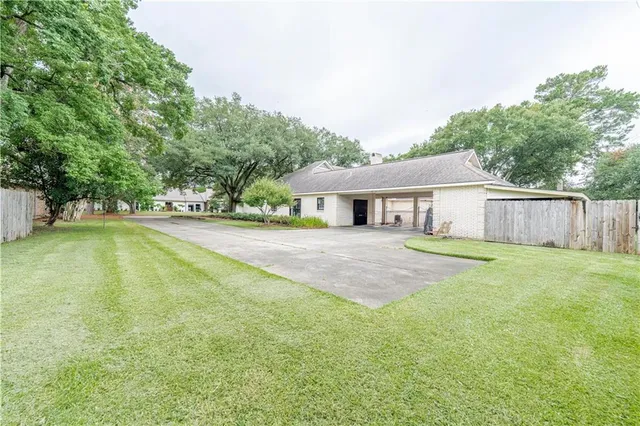 $490,300 | 4402 Wendover Boulevard, Alexandria, LA 71303
