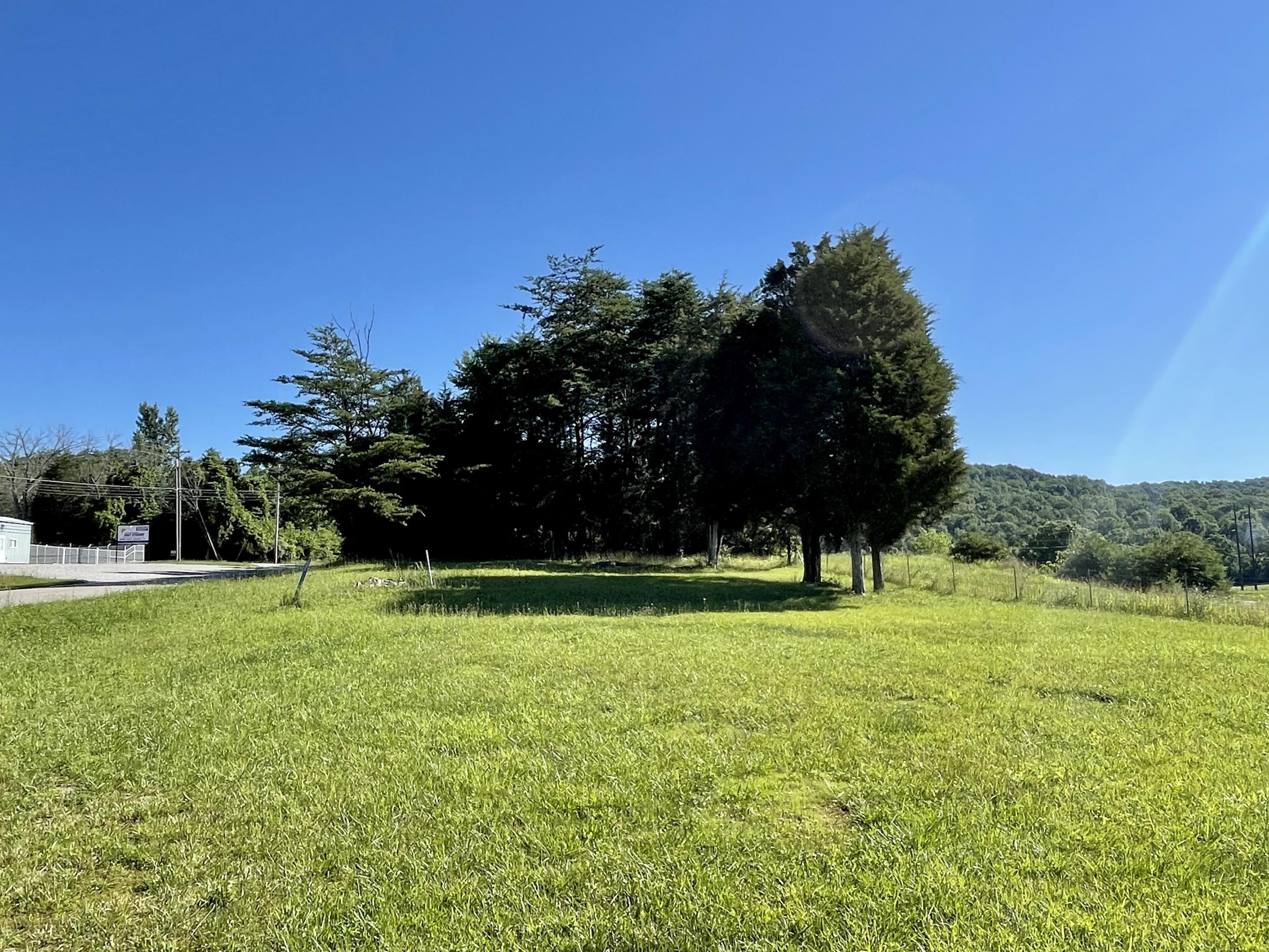 1755 Cedar Grove Road Somerset, KY 42501 - Photo 2 of 7 6F68EA5B-DABE-4703-8E32-135289D36BF8<|><