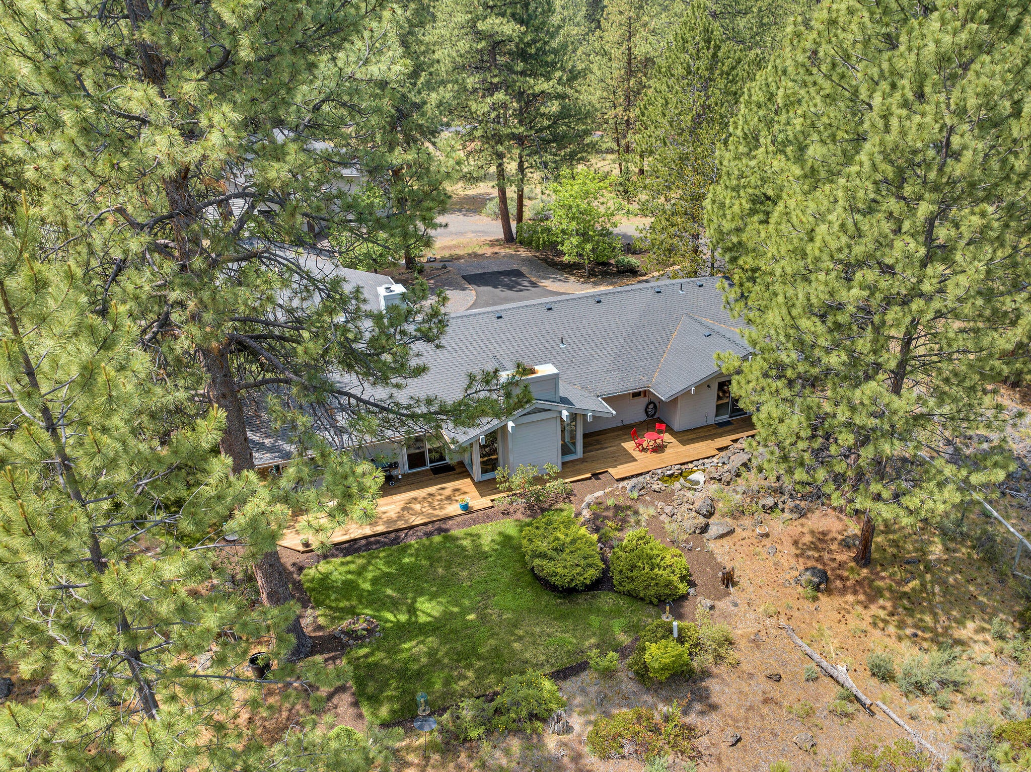 60142 West Ridgeview Drive Bend, OR 97702 - Photo 44 of 49 Arial Back
