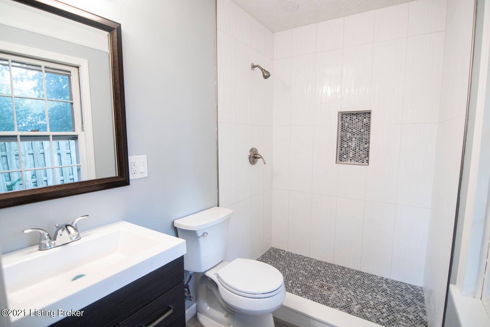 5315 Rodgers Road Louisville, KY 40258 - Photo 18 of 25 18