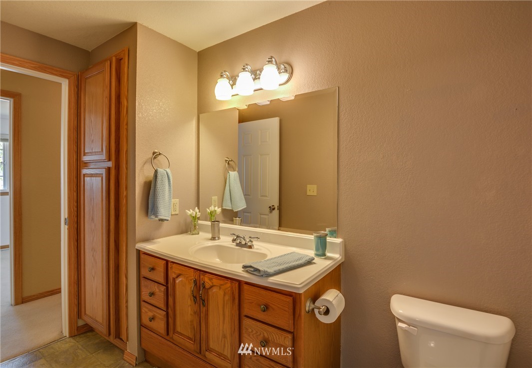3009 170th Place Southeast Bothell, WA 98012 - Photo 11 of 20 Gallery Image 11