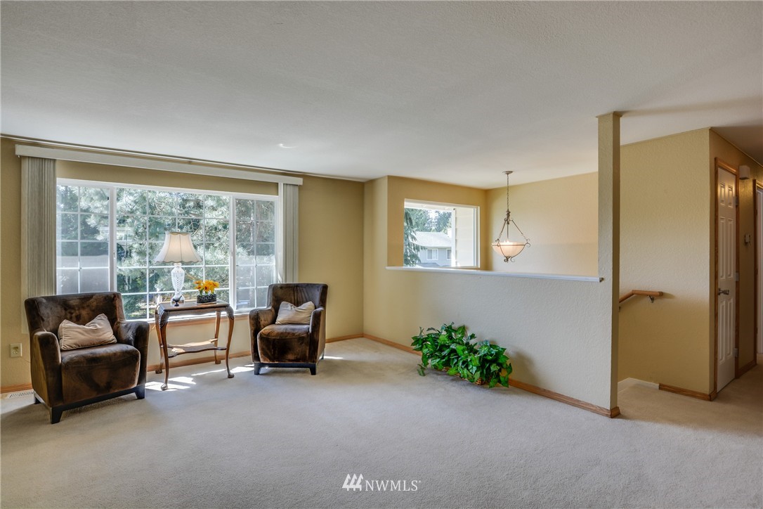 3009 170th Place Southeast Bothell, WA 98012 - Photo 7 of 20 Gallery Image 7
