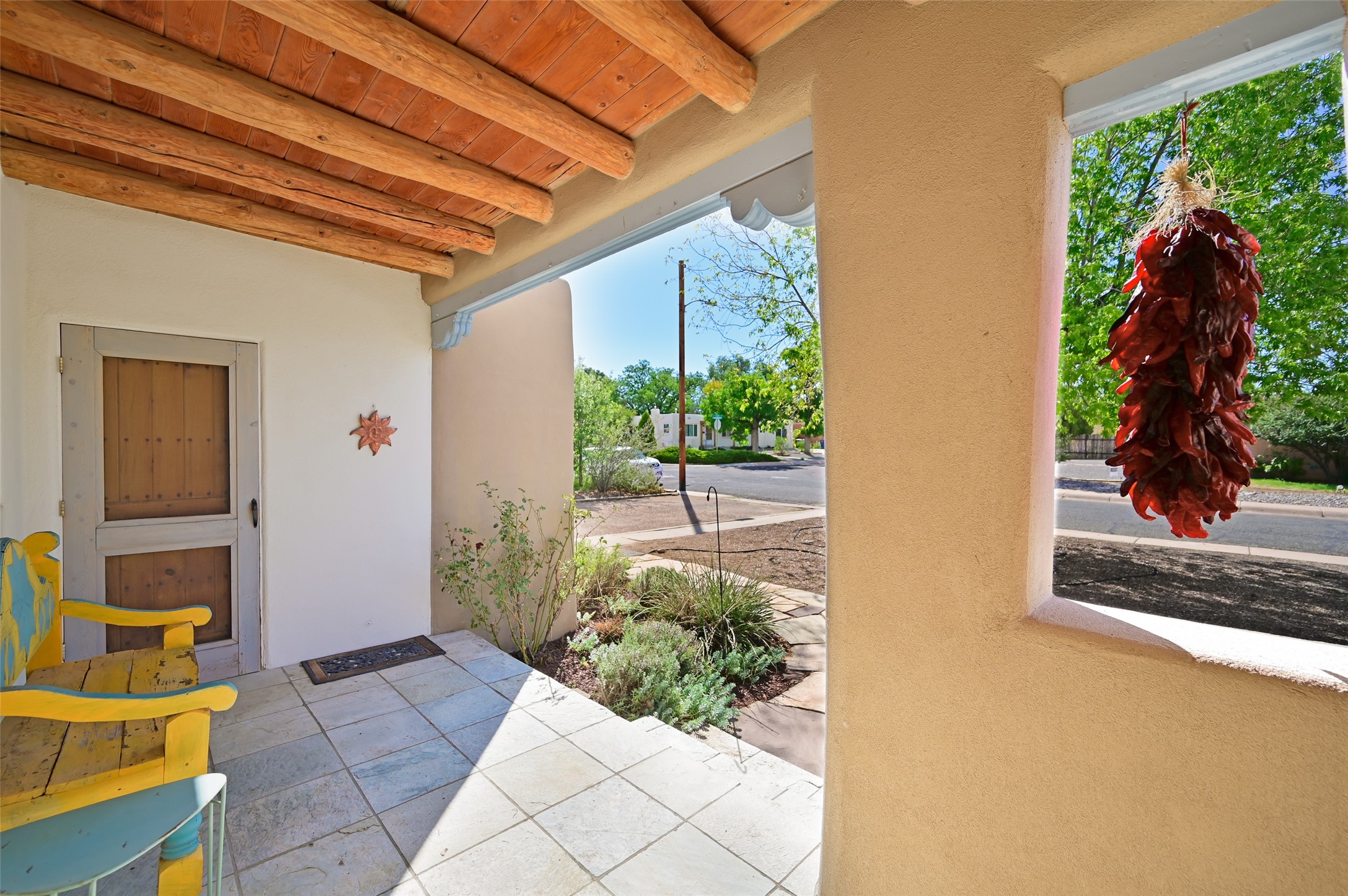 1929 San Ildefonso Road Santa Fe, NM 87505 - Photo 5 of 42 Gallery Image 5