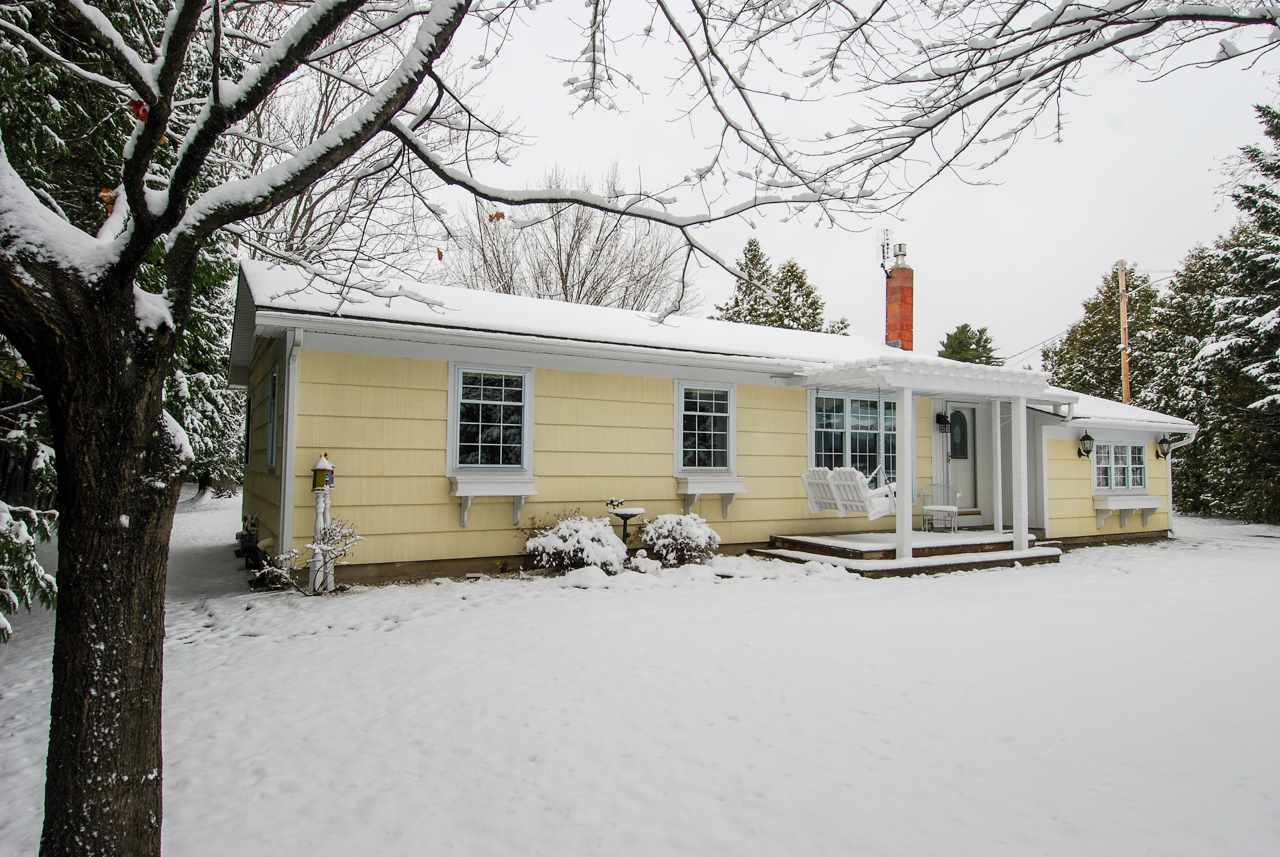 13 Bombardier Road Milton, VT 05468 - Photo 4 of 40 Gallery Image 4