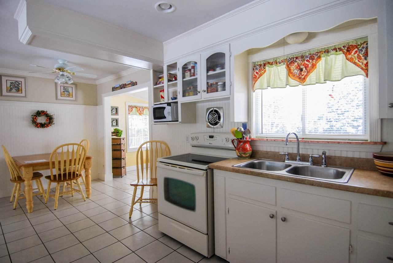 13 Bombardier Road Milton, VT 05468 - Photo 10 of 40 Gallery Image 10