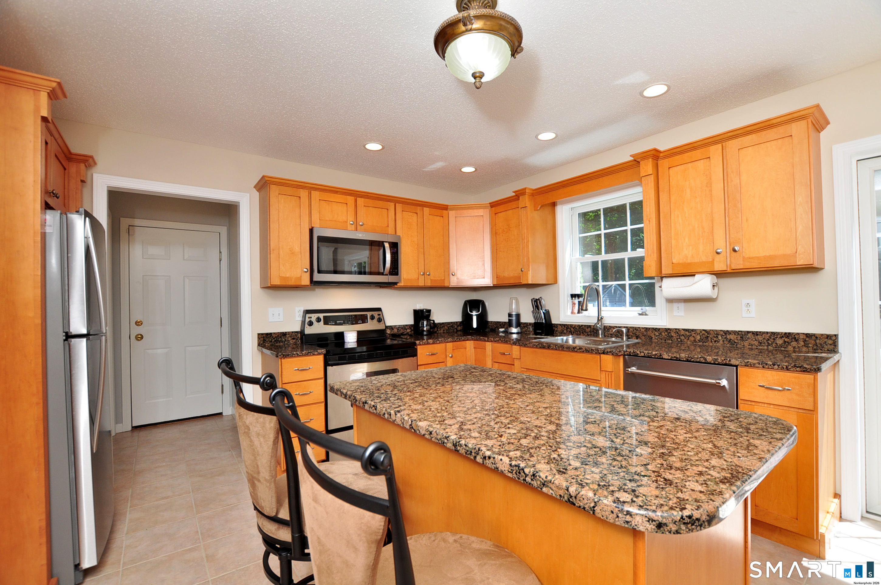 98 Cedar Swamp Road Coventry, CT 06238 - Photo 18 of 37