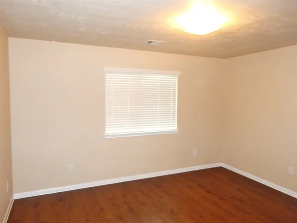 $1,900 | 3406 Maris Way, Humble, TX 77338