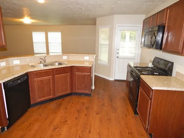 $1,900 | 3406 Maris Way, Humble, TX 77338