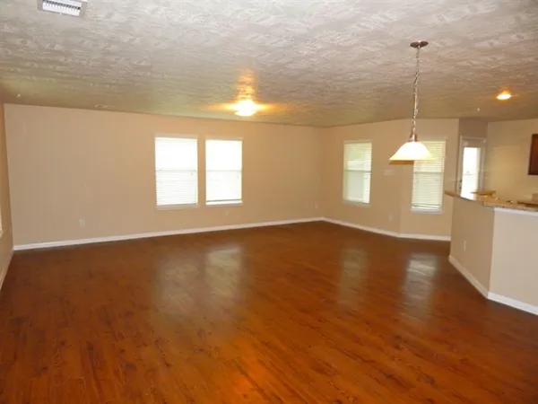 $1,900 | 3406 Maris Way, Humble, TX 77338