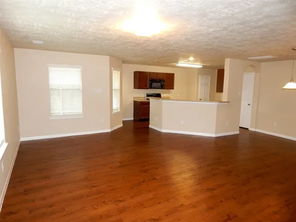 $1,900 | 3406 Maris Way, Humble, TX 77338