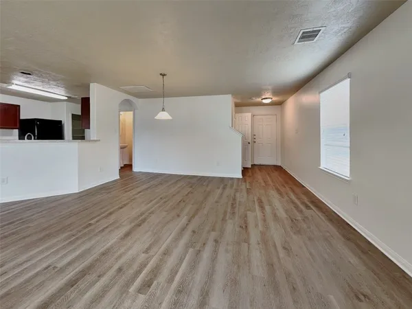 $1,900 | 3406 Maris Way, Humble, TX 77338