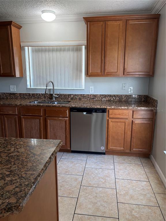 2729 Amanda Kay Way Kissimmee, FL 34744 - Photo 3 of 16