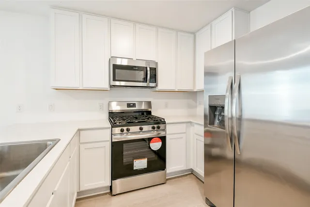 $1,800 | 21325 Carosella Drive, New Caney, TX 77357