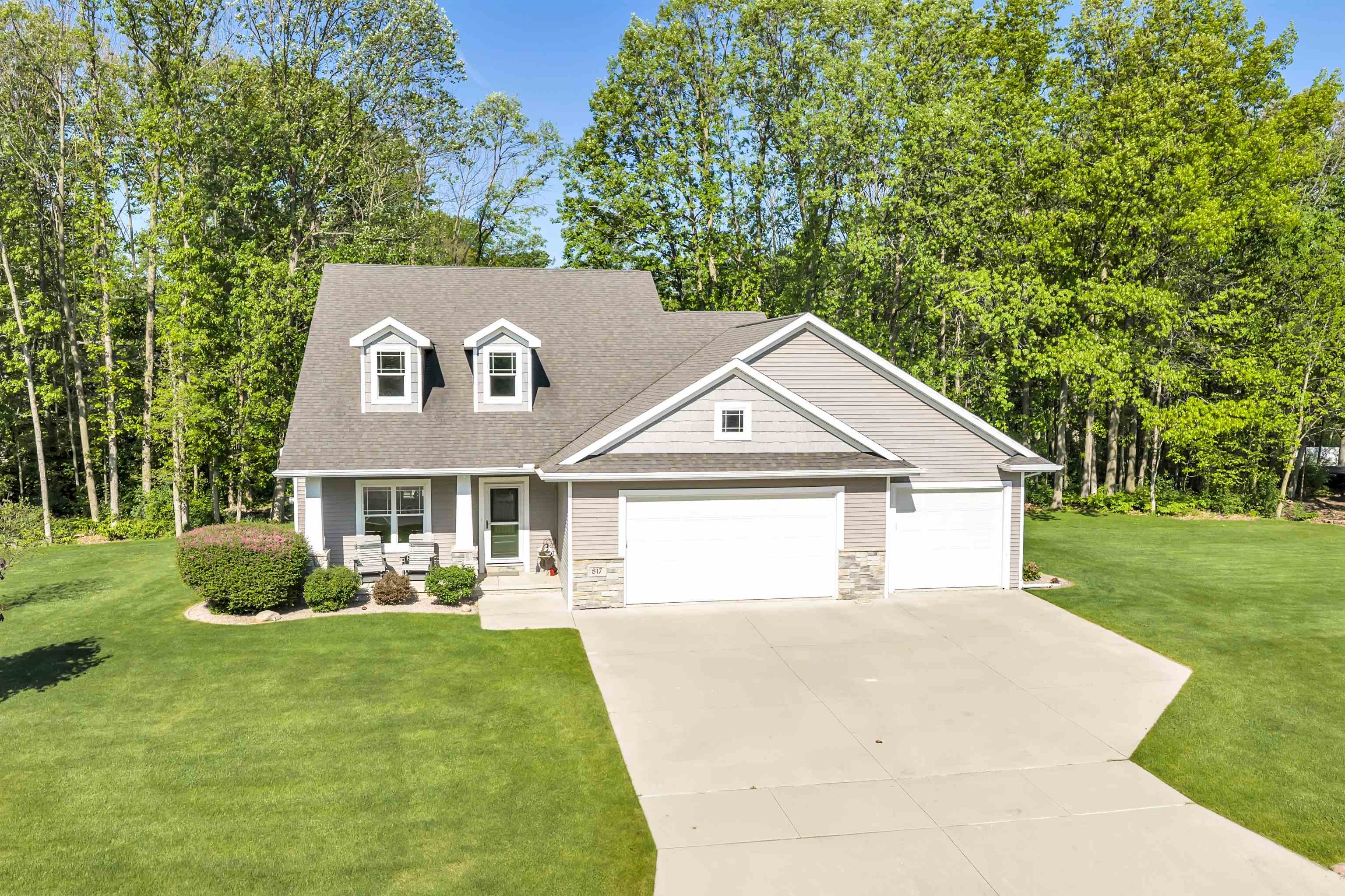 817 Woodrow Street Denmark, WI 54208 - Photo 43 of 50