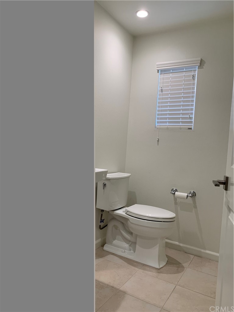 166 Hargrove Irvine, CA 92620 - Photo 7 of 16