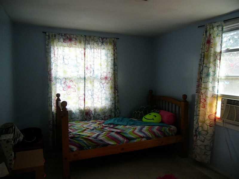 695 Allendale Road New Brighton, PA 15066 - Photo 10 of 25 Bedroom.