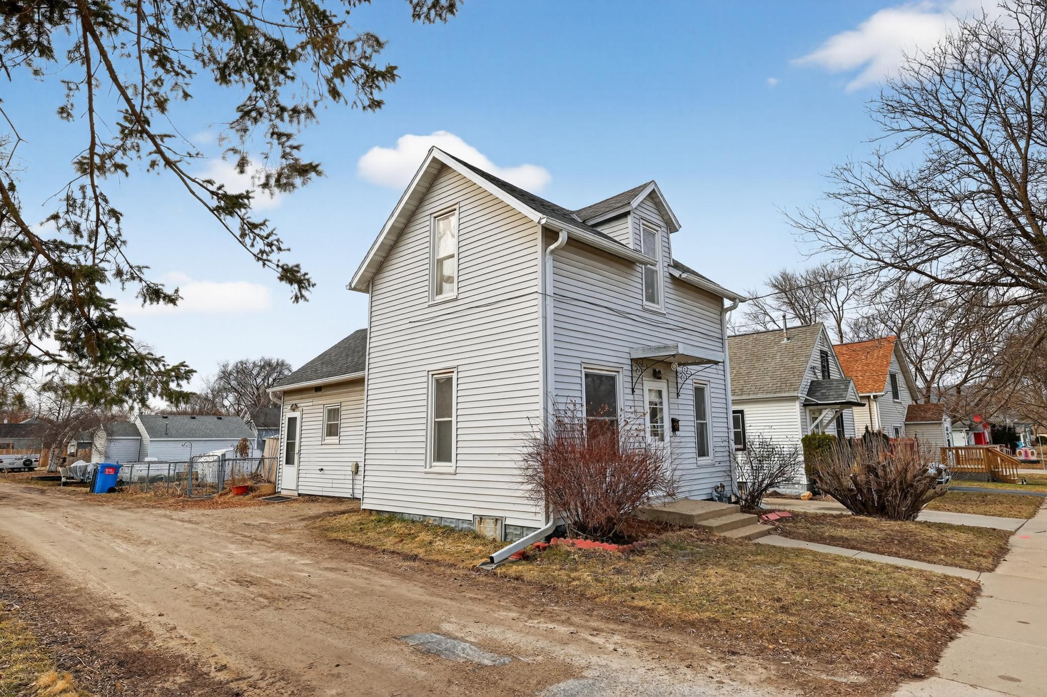 1013 2nd Avenue Northwest Rochester, MN 55901 - Photo 4 of 31