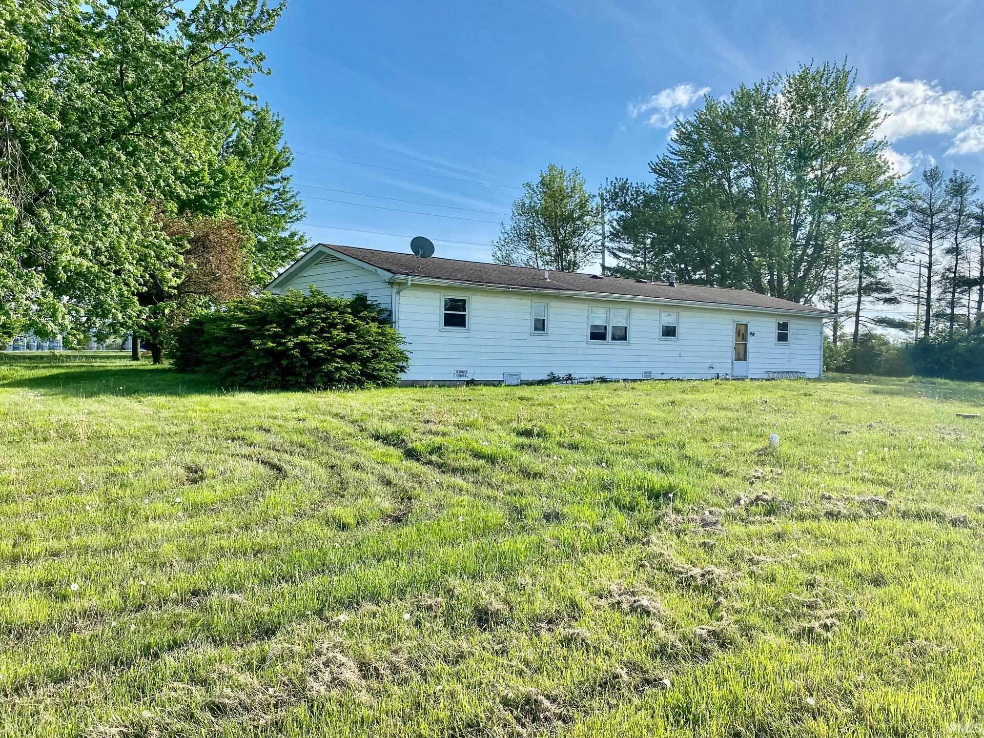 6102 Dalman Road Fort Wayne, IN 46809 - Photo 5 of 18