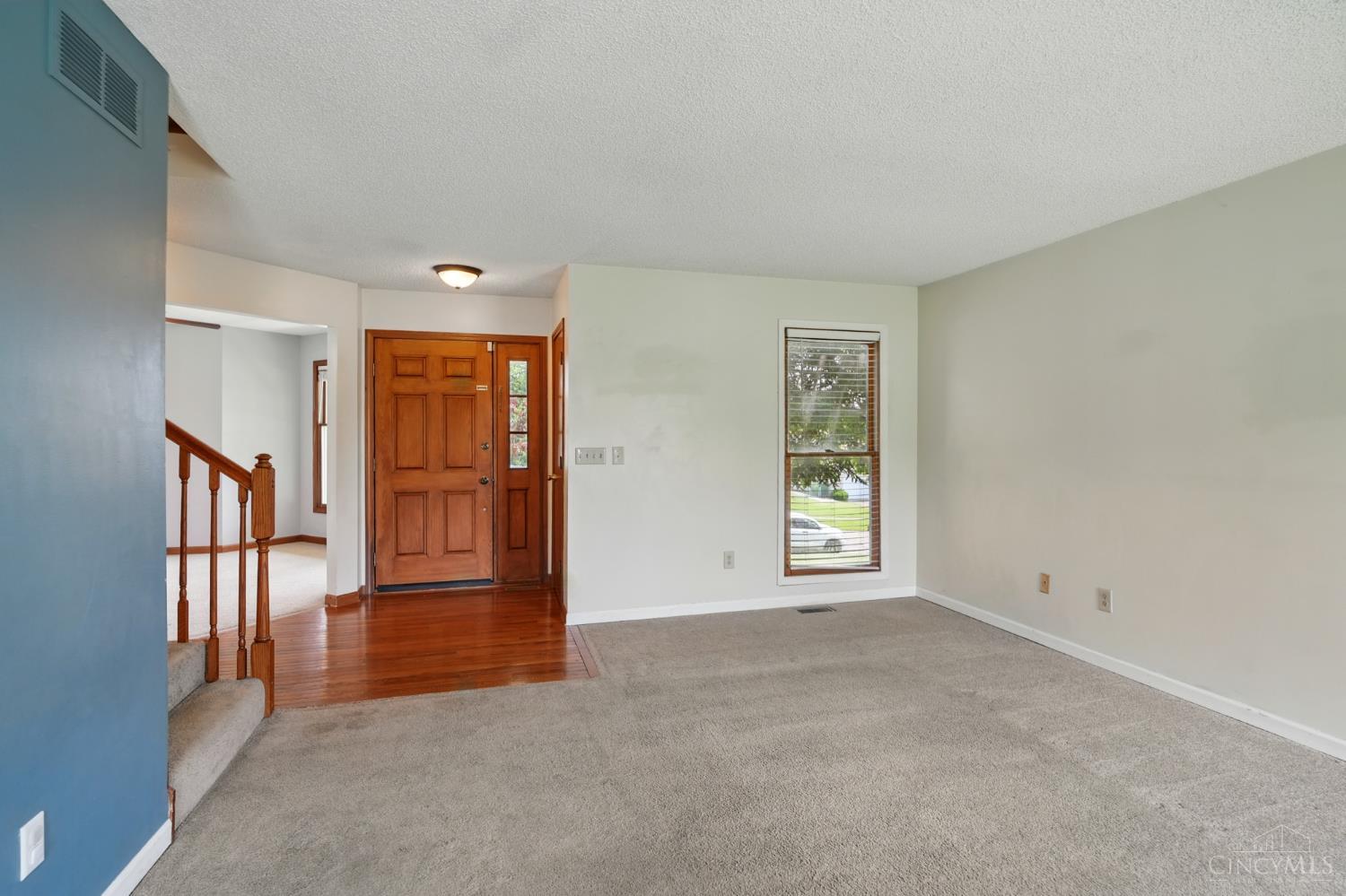 617 Orient Way Hamilton, OH 45013 - Photo 2 of 54