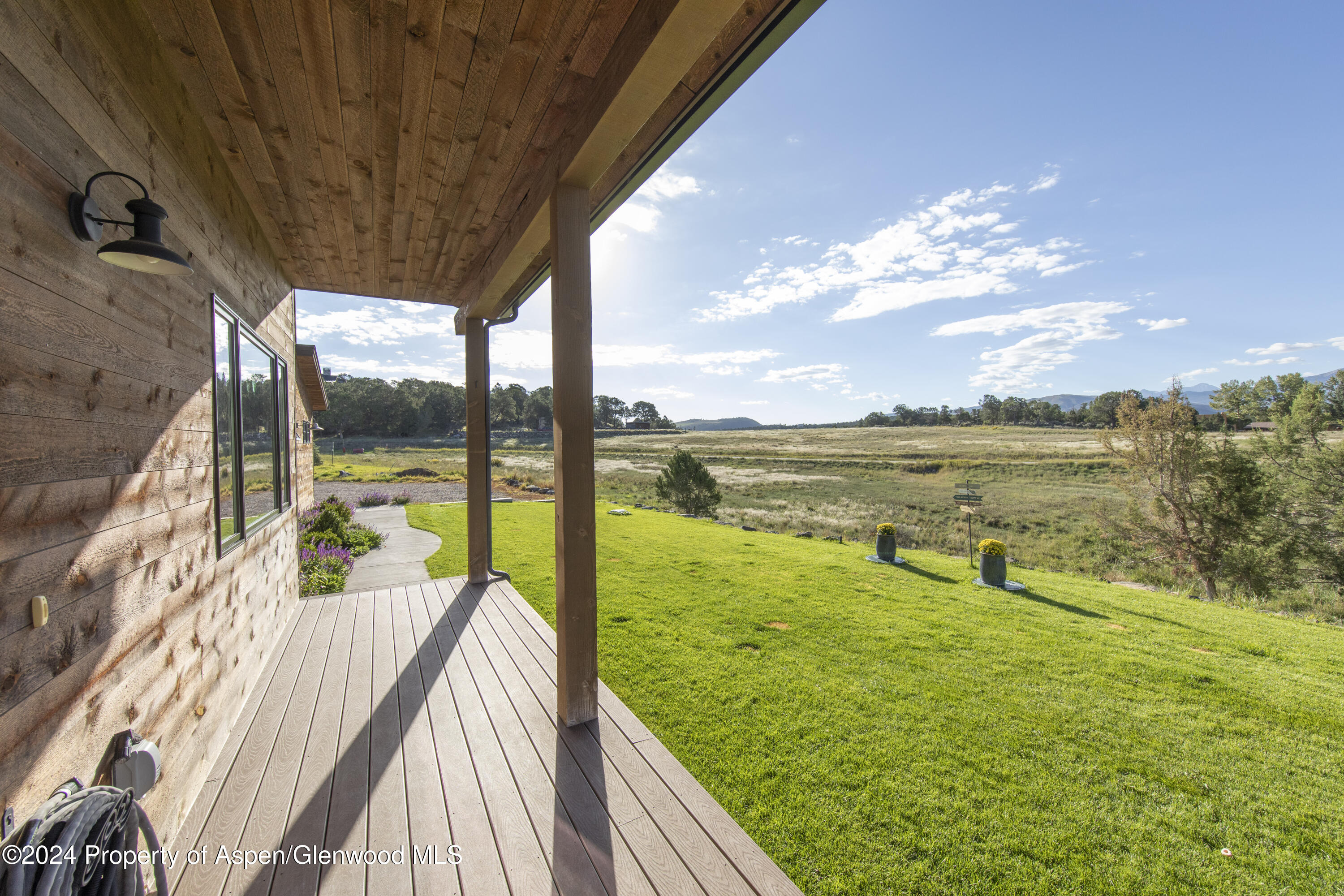 798 Callicotte Ranch Road Carbondale, CO 81623 - Photo 63 of 70 HalWilliams2024-9826