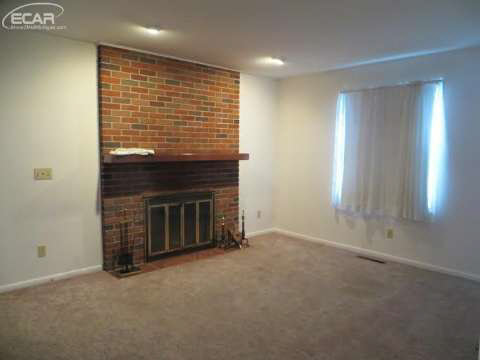 6160 West Britton Road Perry, MI 48872 - Photo 7 of 21 20429278-6.JPG