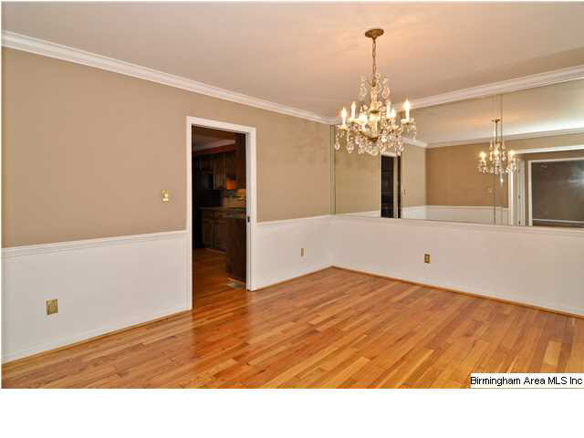 1912 River Woods Road Birmingham, AL 35244 - Photo 5 of 32