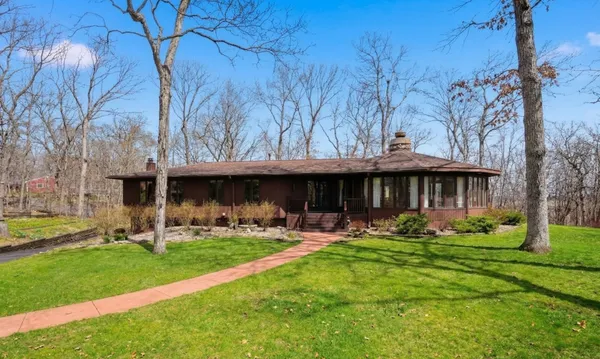 $649,990 | 380 West Center Road, Palatine, IL 60074