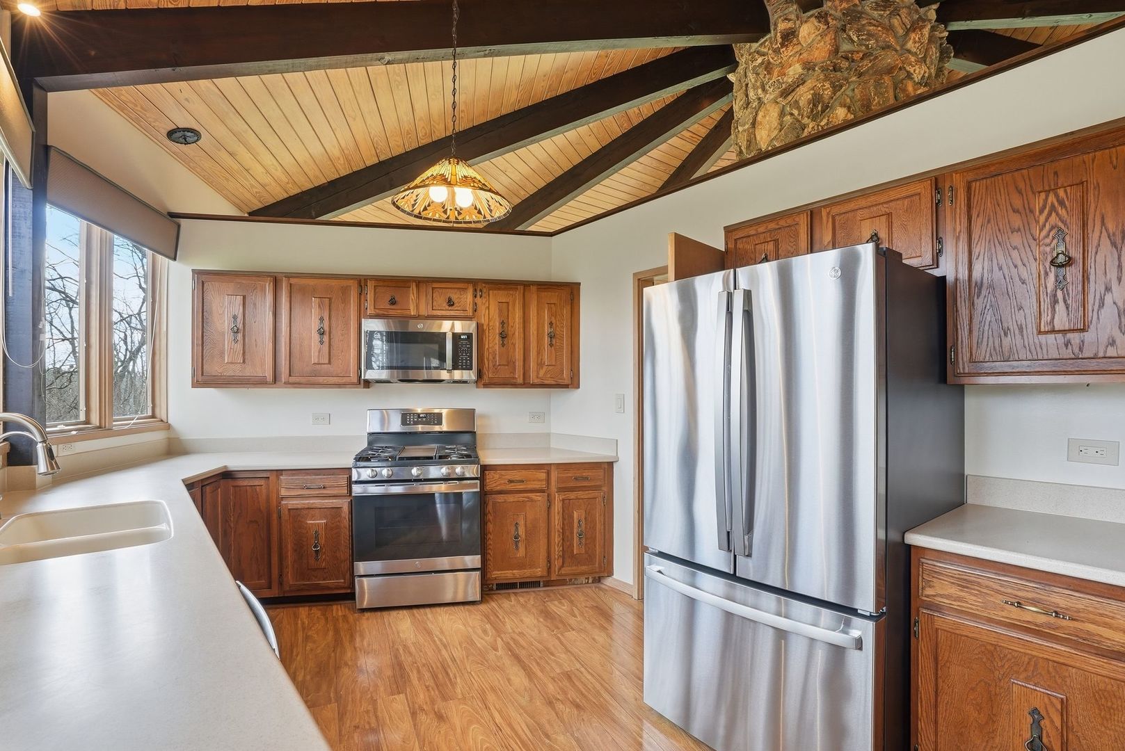 380 West Center Road Palatine, IL 60074 - Photo 8 of 29