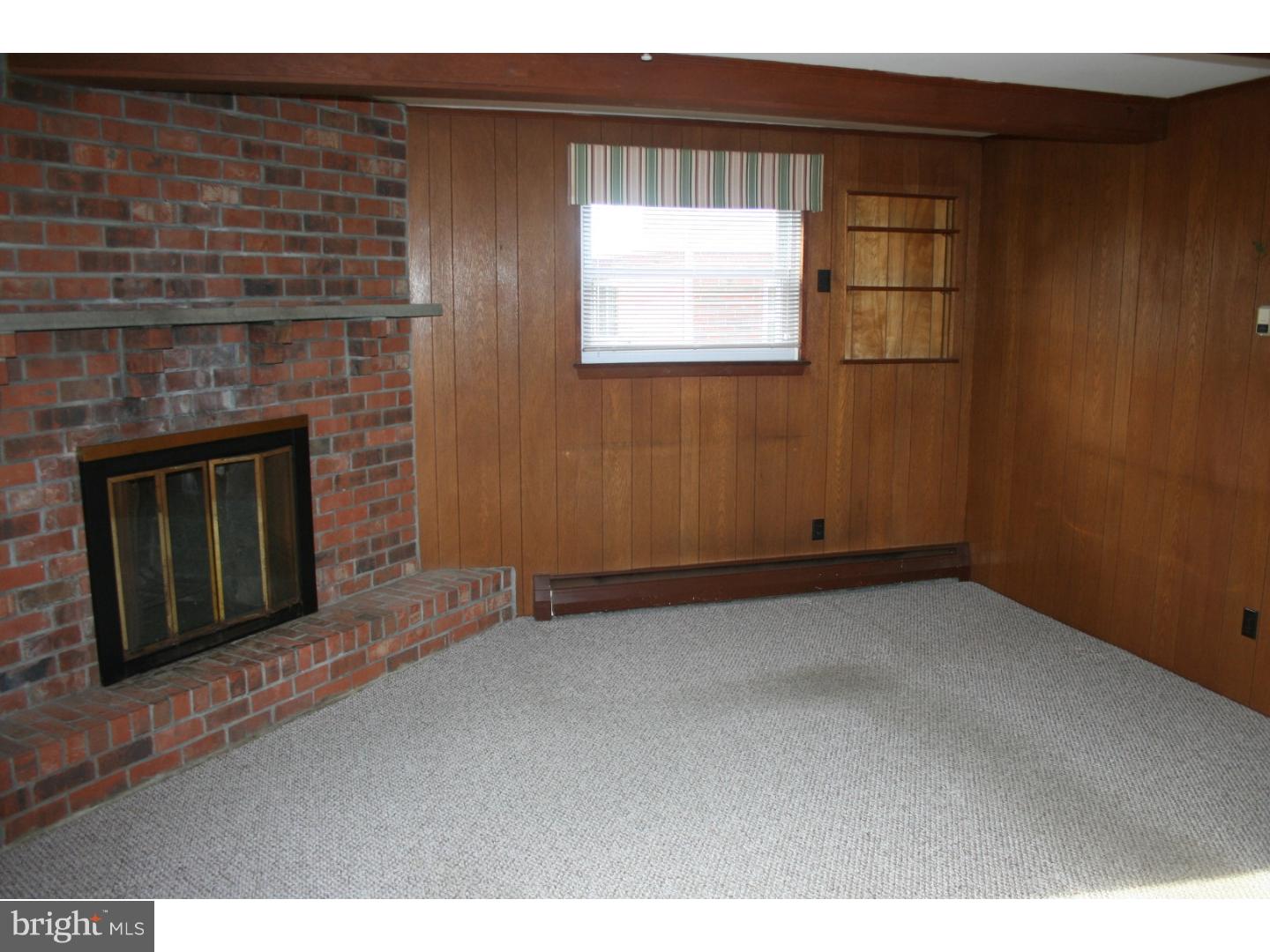 1131 Bon Air Road Havertown, PA 19083 - Photo 10 of 24 Family Room