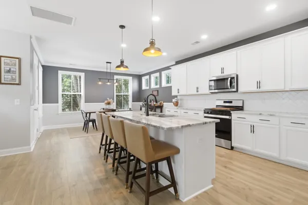 $399,000 | 107 Abbey Terrace Road, Moncks Corner, SC 29461