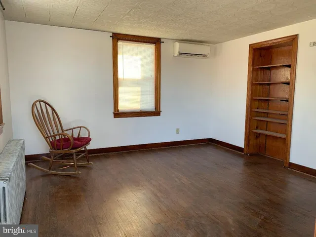 $1,700 | 42 East Hanover Street, Gettysburg, PA 17325