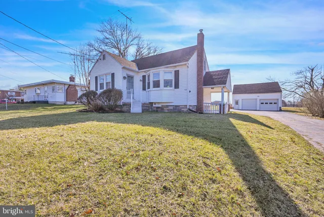 $1,700 | 42 East Hanover Street, Gettysburg, PA 17325