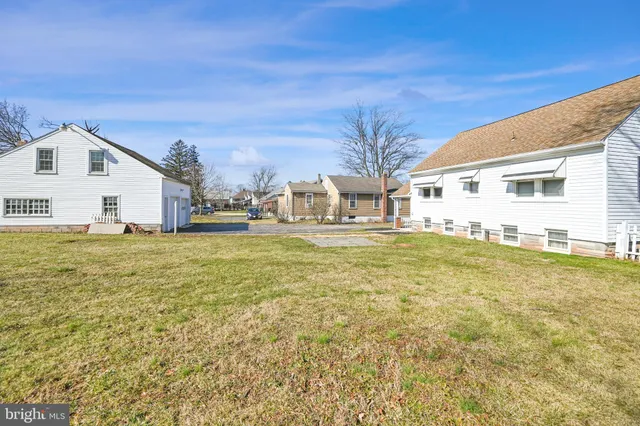 $1,700 | 42 East Hanover Street, Gettysburg, PA 17325