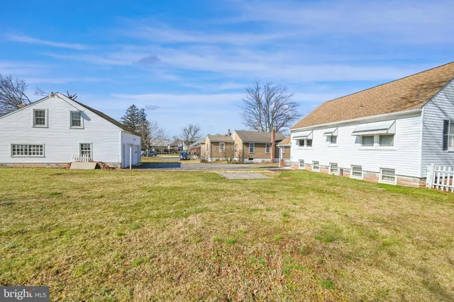 $1,700 | 42 East Hanover Street, Gettysburg, PA 17325