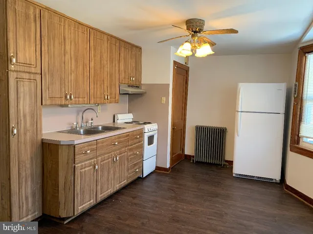 $1,700 | 42 East Hanover Street, Gettysburg, PA 17325