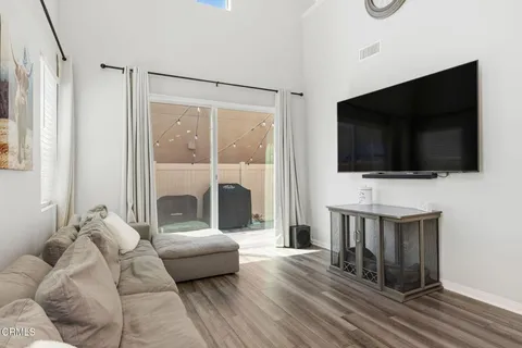 $739,000 | 2072 Harvest Loop, Santa Paula, CA 93060