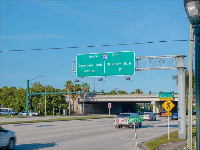 $2,150 | 8507 Sunset Drive, Palm Beach Gardens, FL 33410